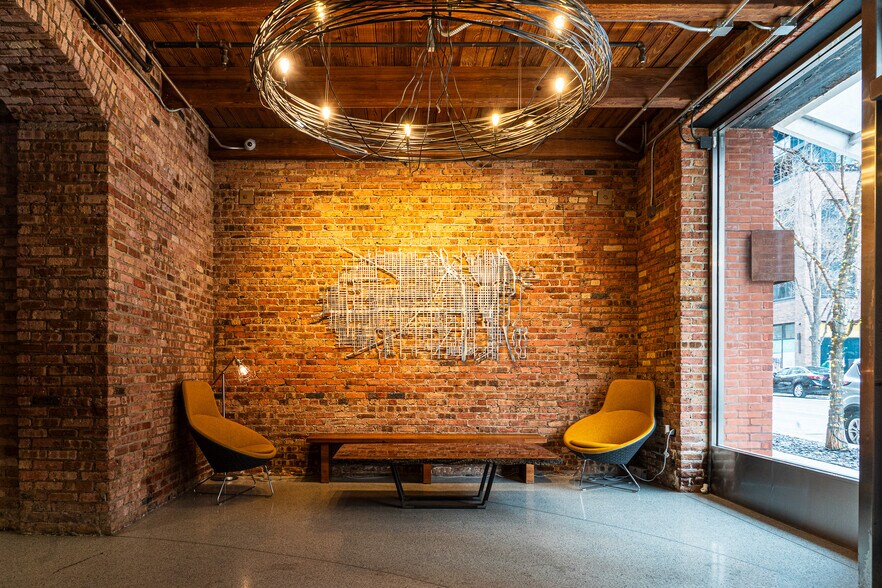 More Photos Of 1033 W Van Buren St, Chicago Loft Creative Space For Sale