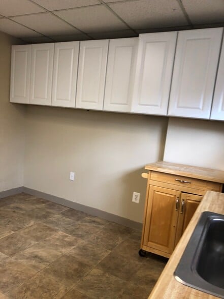 More Photos Of 3157 Mechanicsville Rd, Bensalem Medical For Sale