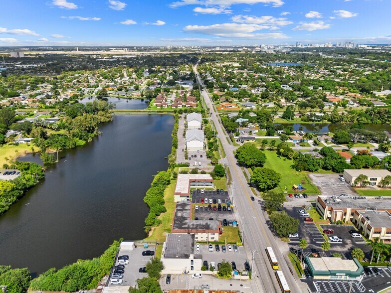 More Photos Of 1655 Florida Mango Rd, West Palm Beach Apartments For Sale