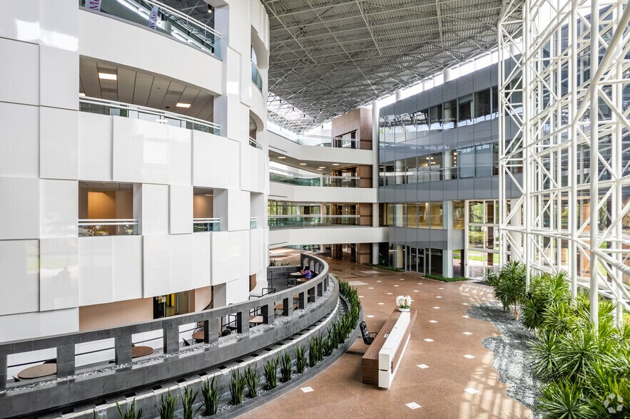 More Photos Of 2301 Lucien Way, Maitland Office For Lease