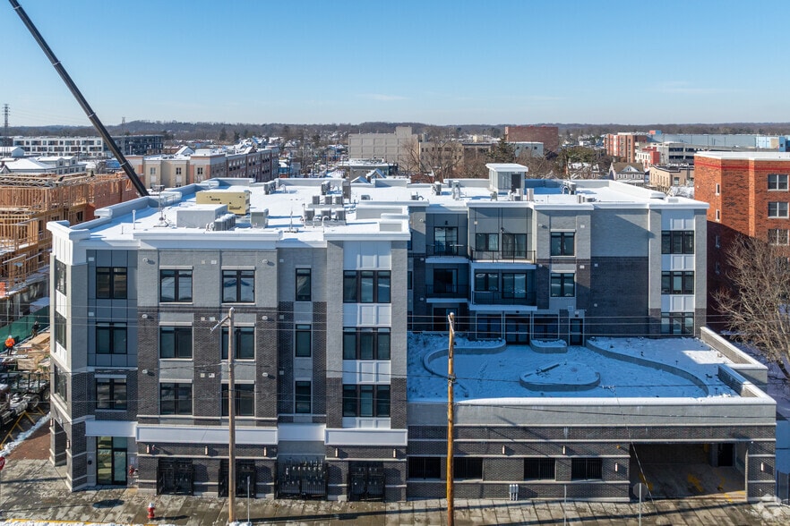 More Photos Of 120 Monmouth St, Red Bank Apartments For Lease