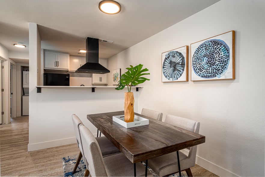 More Photos Of 107 N B St, Salt Lake City Apartments For Sale