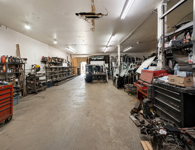More Photos Of 7318 S Vermont Ave, Los Angeles Freestanding For Lease