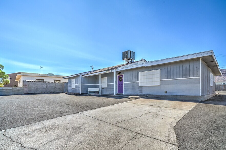 More Photos Of 211 W Atlantic Ave, Henderson Office For Sale