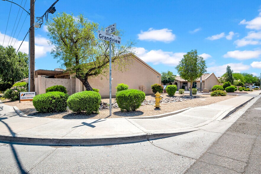 More Photos Of 3027-3045 E Grandview Rd, Phoenix Apartments For Sale