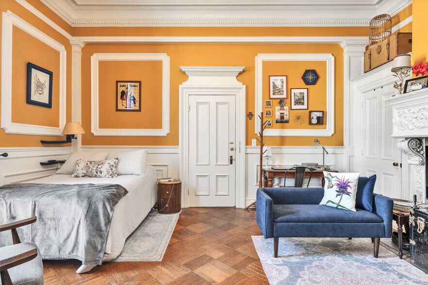 More Photos Of 453 Angell St, Providence Apartments For Sale