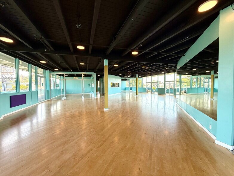 More Photos Of 2929 Washington Blvd, Marina del Rey Loft Creative Space For Lease