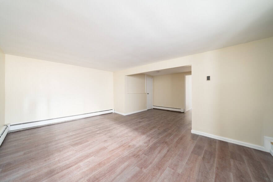 More Photos Of 100-108 35th St, Union City Apartments For Sale