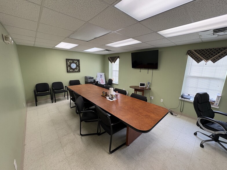 More Photos Of 11375 US-701 Hwy, Elizabethtown Refrigeration Cold Storage For Sale