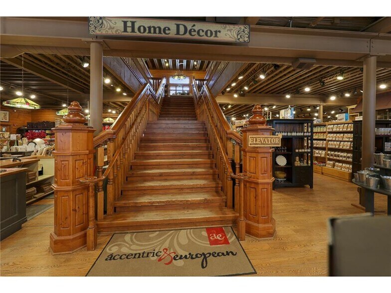 More Photos Of 8318 State Highway 23, Saint Cloud General Retail For Sale