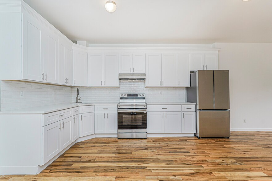 More Photos Of 1256 Bay St, Staten Island Apartments For Lease