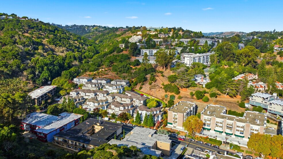More Photos Of 2421 Carlmont Dr, Belmont Apartments For Sale