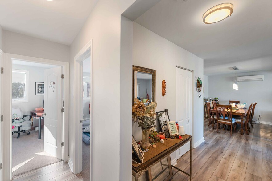 More Photos Of 732 Morin St, Ottawa Apartments For Sale