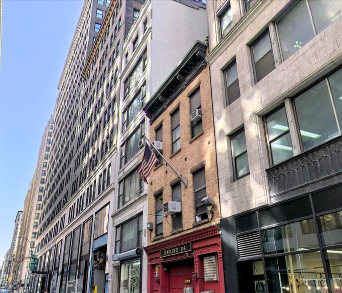 Primary Photo Of 218 W 37th St, New York Office For Lease
