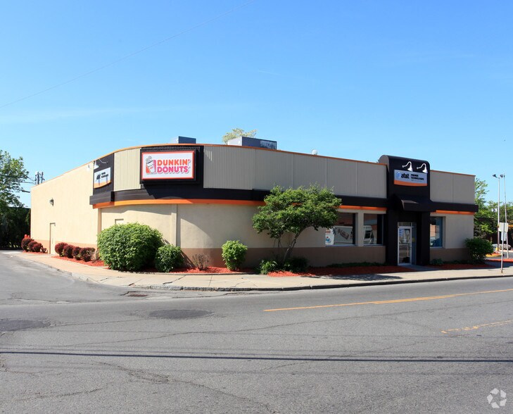 Primary Photo Of 34 E Genesee St, Baldwinsville Freestanding For Lease