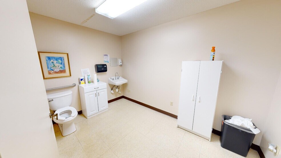 More Photos Of 2773 Marshall Dr, Tifton Warehouse For Sale