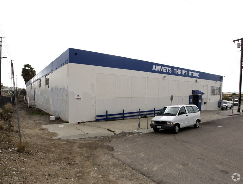 More Photos Of 3441 Sutherland St, San Diego Warehouse For Sale