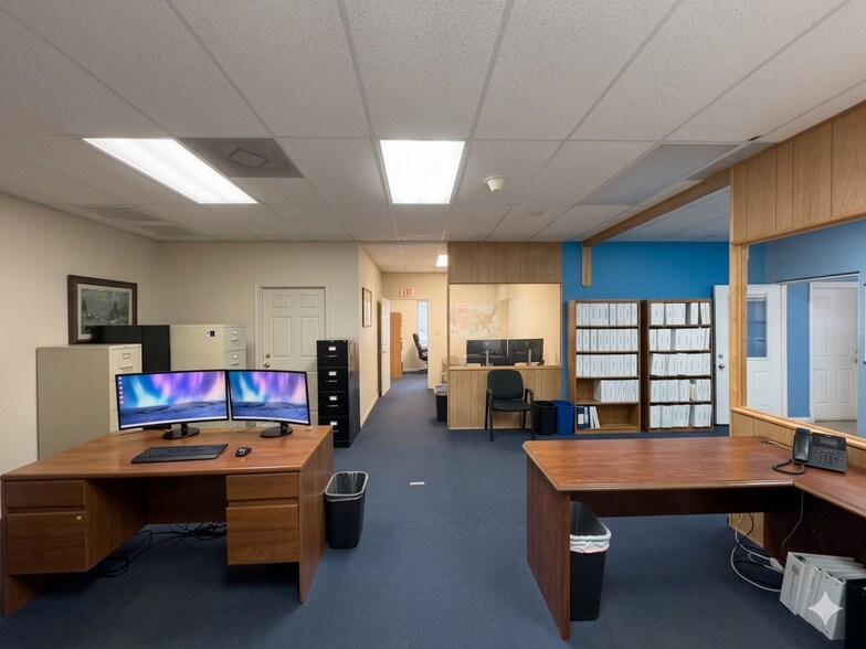 More Photos Of 5502 Burnham Dr, Corpus Christi Loft Creative Space For Lease
