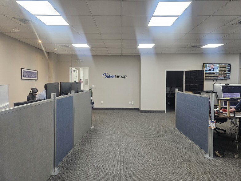 More Photos Of 375 Deer Park Ave, Babylon Medical For Lease