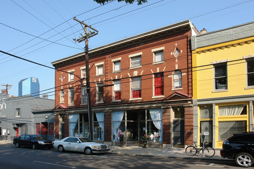 Primary Photo Of 209-211 N Limestone, Lexington Storefront Retail Residential For Sale