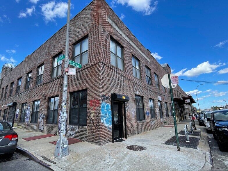 More Photos Of 55 Meadow St, Brooklyn Manufacturing For Lease