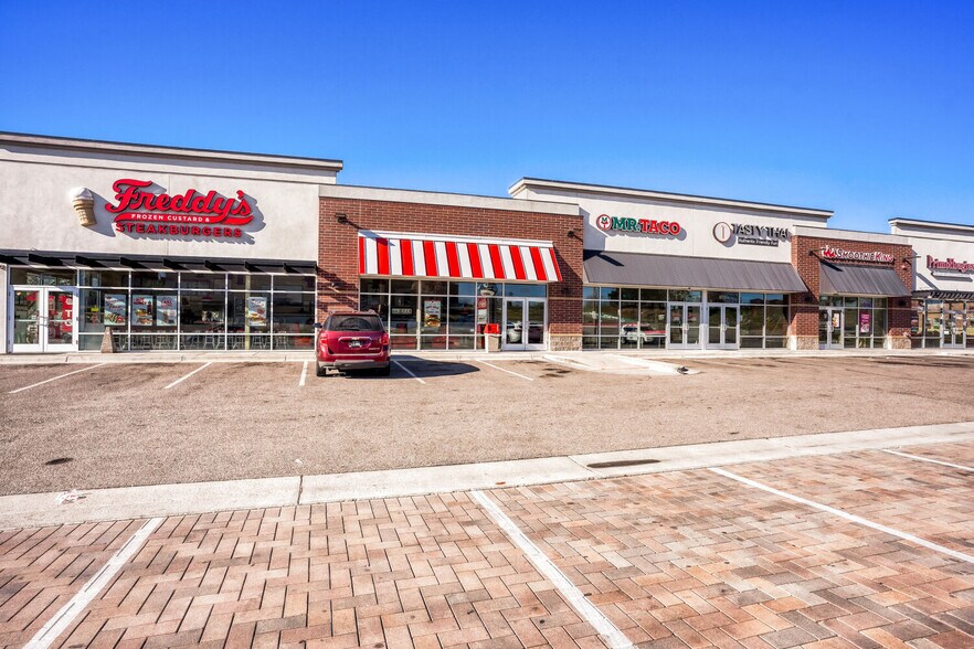 More Photos Of 6200 Leetsdale Dr, Denver Storefront For Lease