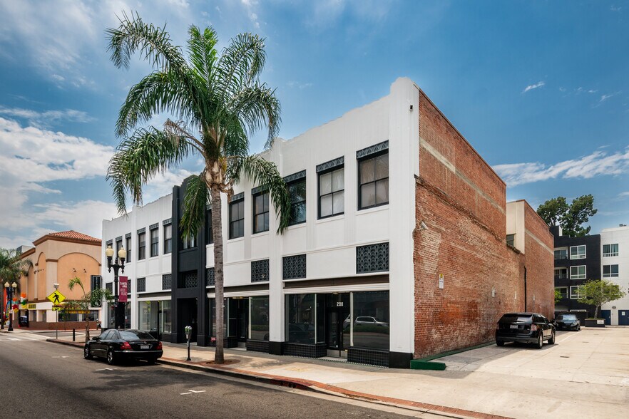 More Photos Of 200-208 N Broadway, Santa Ana Storefront Retail Office For Lease