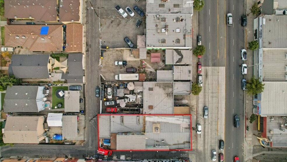 More Photos Of 759 S Atlantic Blvd, Los Angeles Storefront For Sale