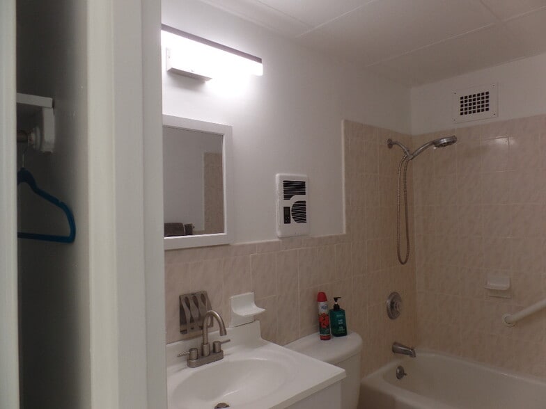 More Photos Of 2834 Atlantic Ave, Atlantic City Apartments For Sale