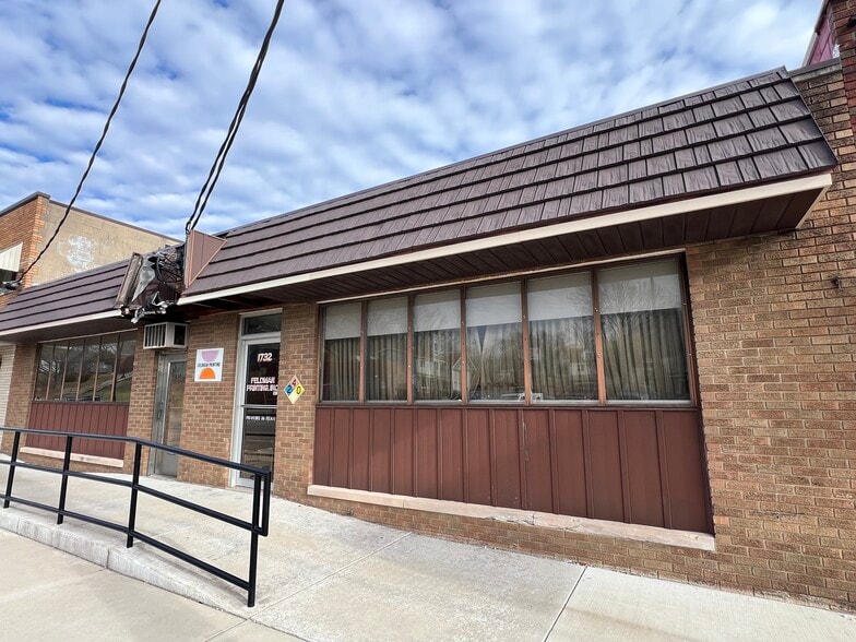 More Photos Of , Peoria Unknown For Sale