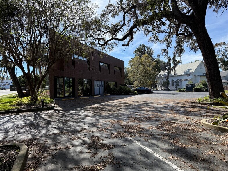 More Photos Of 202 NE 8th Ave, Ocala Office For Sale