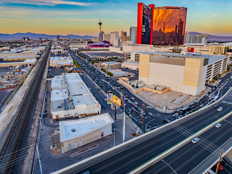 More Photos Of 3115-3155 Sammy Davis Jr Dr, Las Vegas Storefront Retail Office For Lease