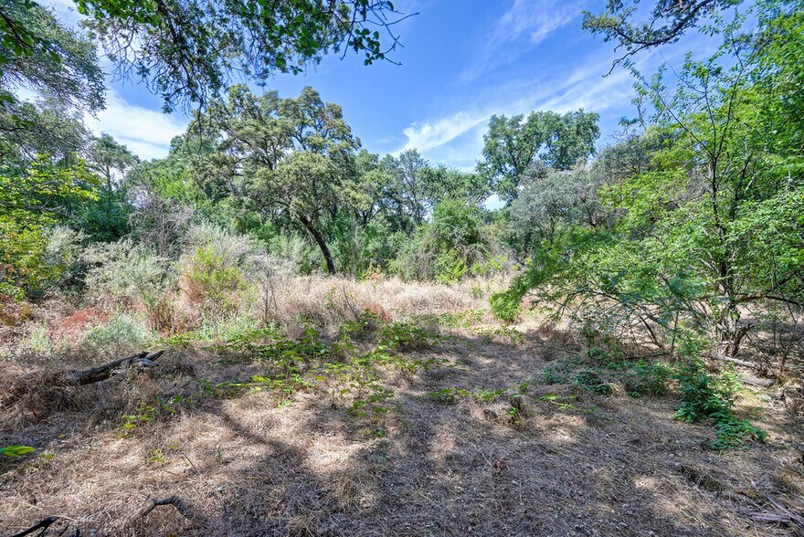 More Photos Of 8915 Oak Ave, Orangevale Land For Sale