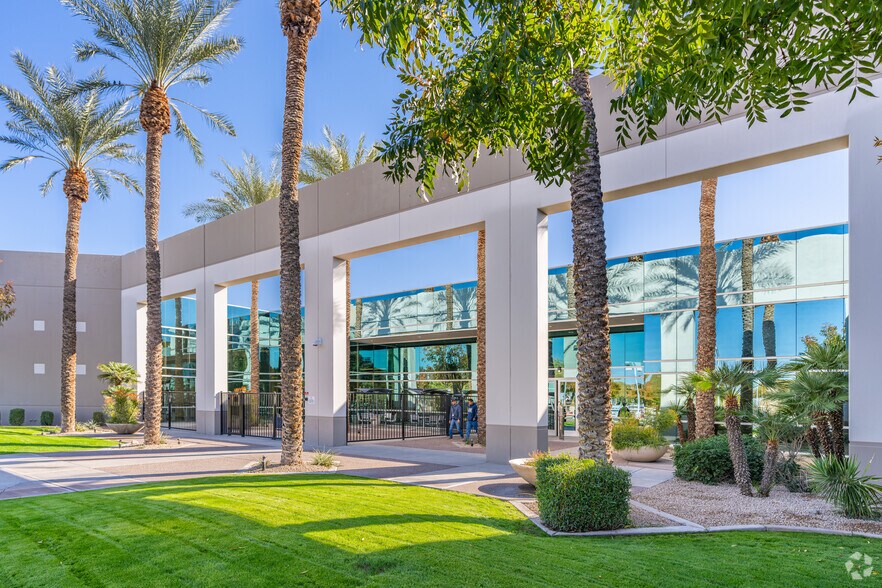 More Photos Of 20401 N 29th Ave, Phoenix Medical For Lease