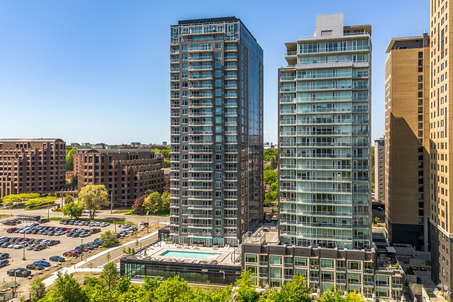 More Photos Of 115 Champagne Av S, Ottawa Apartments For Lease