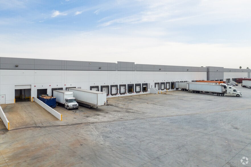 More Photos Of 3950 Airport Dr, Ontario Warehouse For Lease