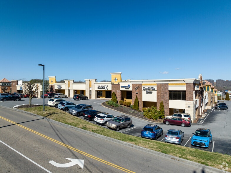 More Photos Of 100-178 W Springbrook Dr, Johnson City Unknown For Lease