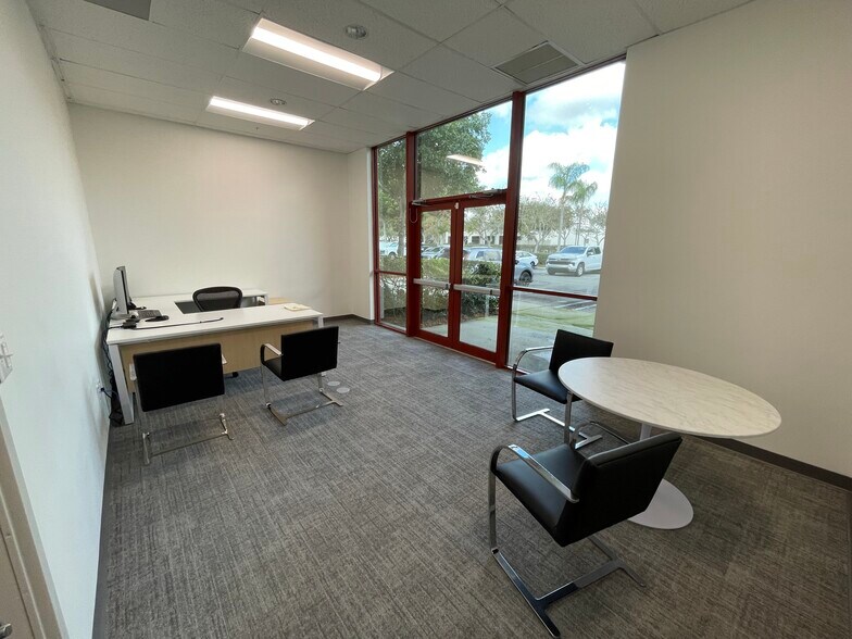 More Photos Of 3001-3045 N Commerce Pky, Miramar Office For Lease