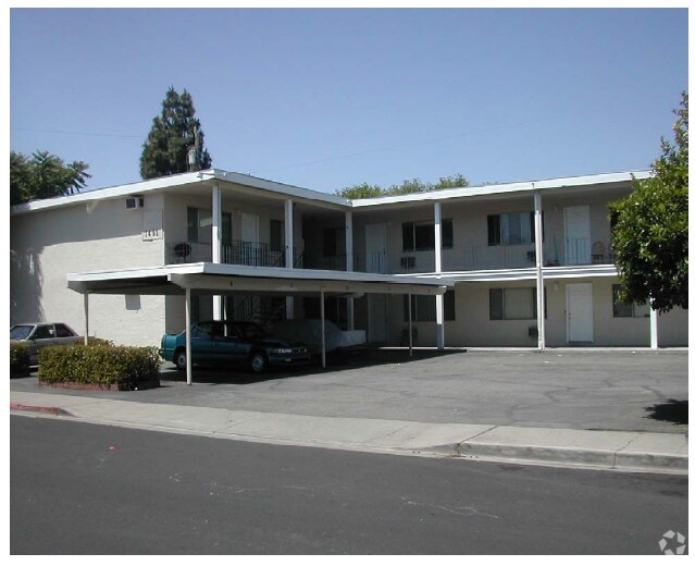 More Photos Of 1491 Bassett Dr, Concord Apartments For Sale
