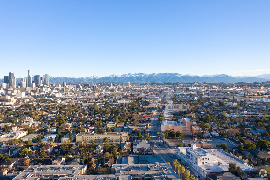 More Photos Of 2510 S Central Ave, Los Angeles Unknown For Lease