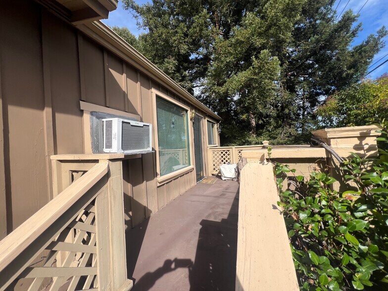 More Photos Of 1770 Parkside Dr., Walnut Creek Apartments For Sale