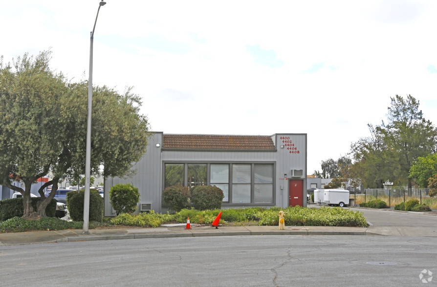 More Photos Of 4400-4408 Enterprise Pl, Fremont Manufacturing For Lease