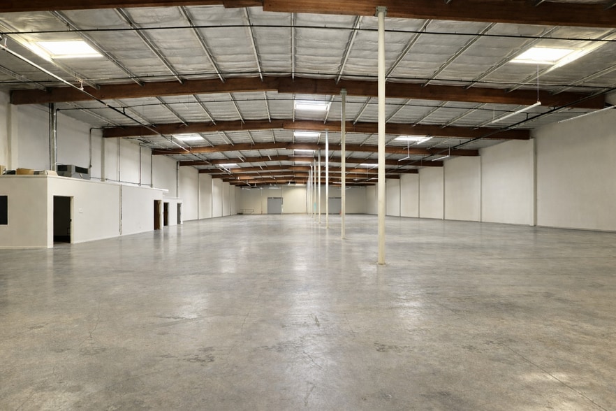 Primary Photo Of 11400 Downey Ave, Downey Warehouse For Sale