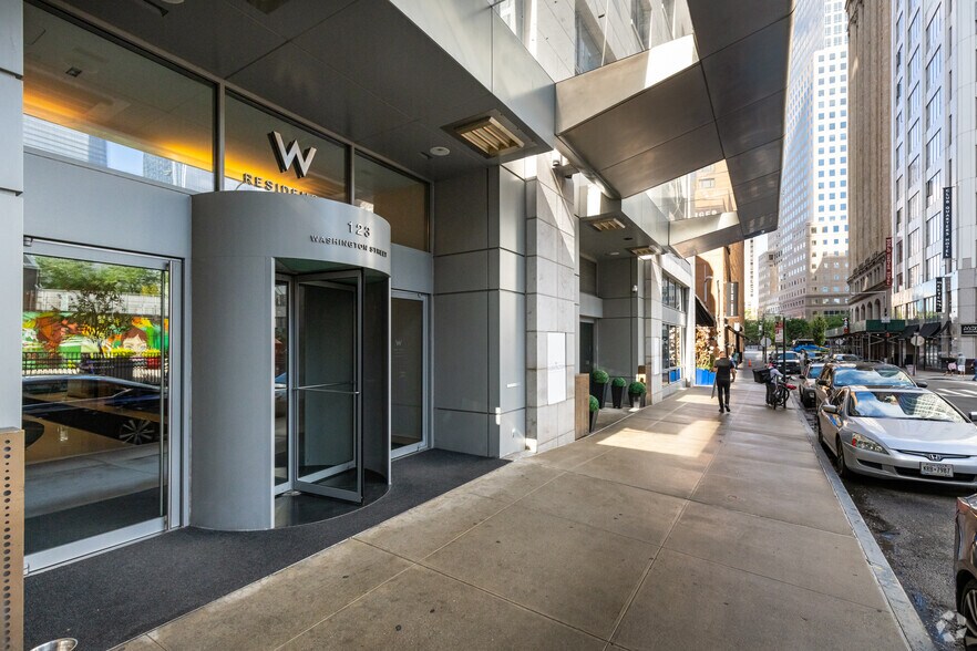 More Photos Of 123 Washington St, New York Apartments For Sale