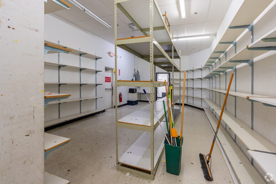 More Photos Of 1524 Dorchester Ave, Boston Storefront Retail Office For Lease