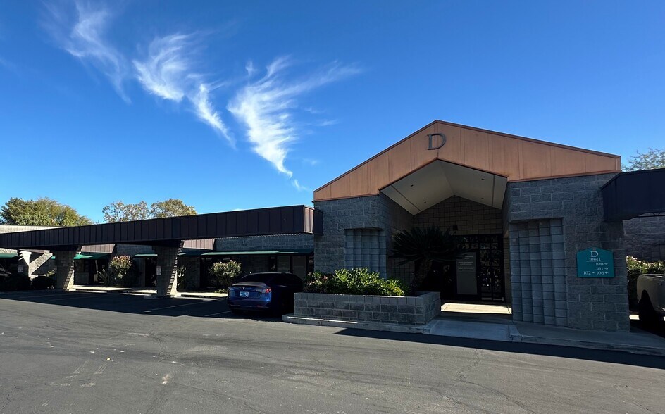 Primary Photo Of 10611 N Hayden Rd, Scottsdale Medical For Lease