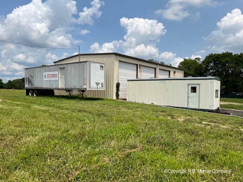 More Photos Of 1914 N Barnes Ave, Springfield Truck Terminal For Sale