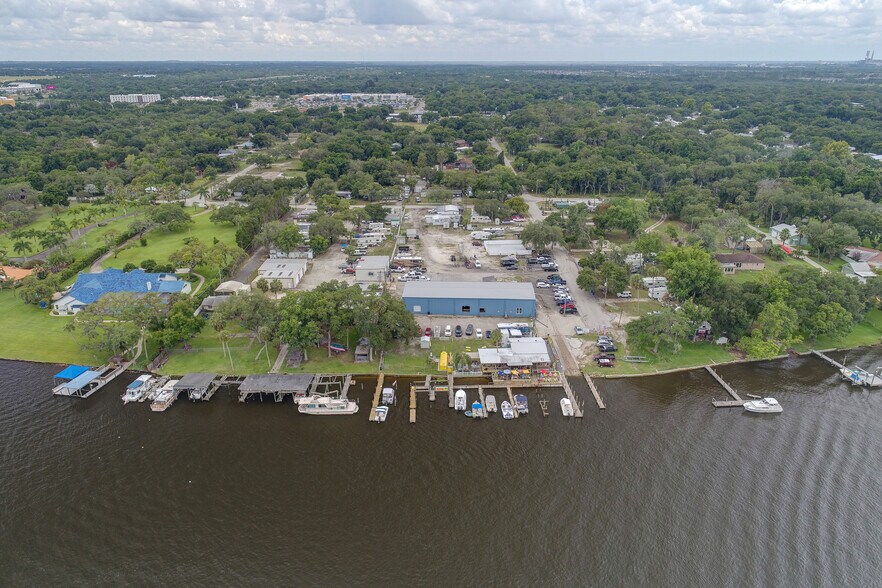 More Photos Of 9810 Vaughn St, Gibsonton Marina For Sale