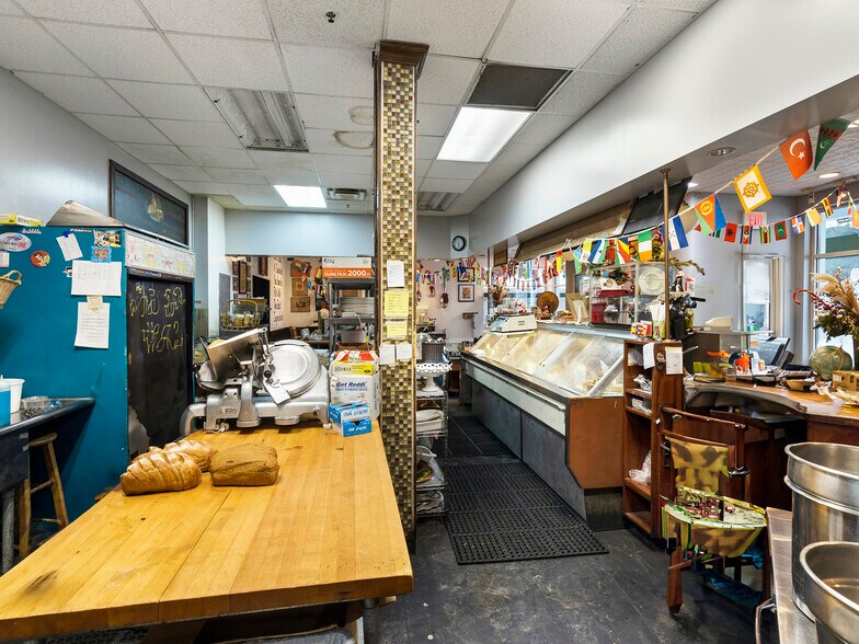 More Photos Of 758-762 Elmwood Ave, Buffalo Storefront Retail Residential For Sale