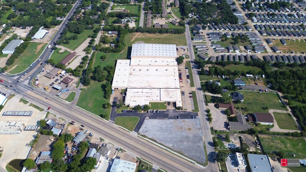 More Photos Of 4301 Mansfield Hwy, Fort Worth Warehouse For Lease